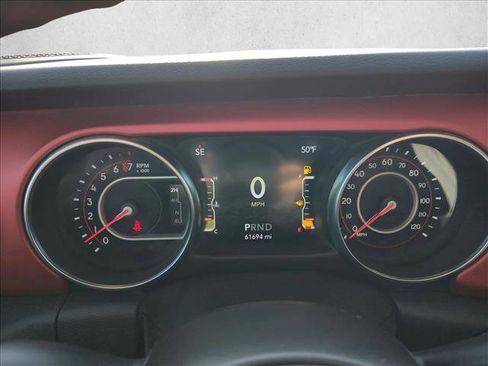 Used 2021 Jeep Gladiator Rubicon image 10