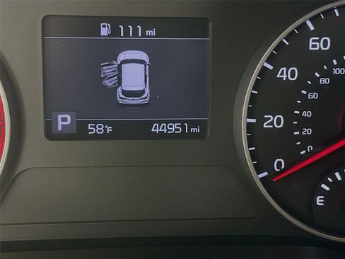 Used 2023 Kia Seltos LX image 13