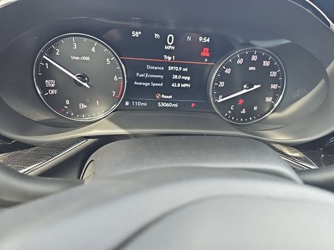 Used 2023 Buick Envision Essence image 14