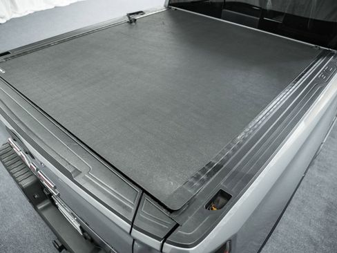 Used 2023 GMC Sierra 1500 AT4X image 25