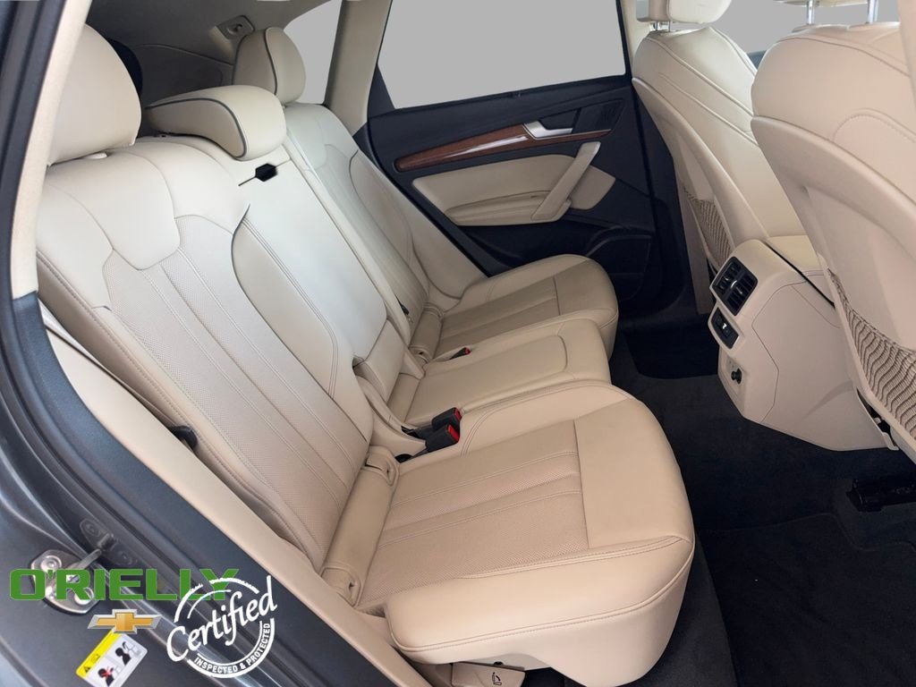 Used 2022 Audi Q5 2.0T Premium Plus AWD/4WD image 32