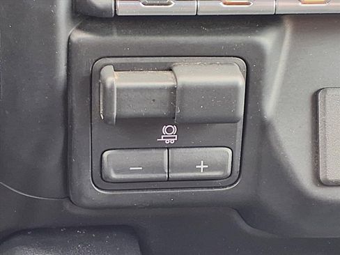 Used 2020 Chevrolet Silverado 2500 High Country w/ Technology Package image 12