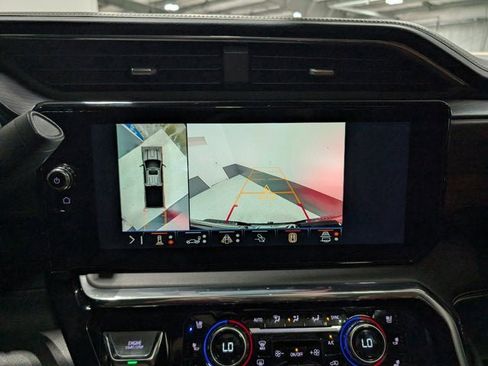 Used 2024 GMC Sierra 2500 Denali Ultimate w/ Max Trailering Package image 31