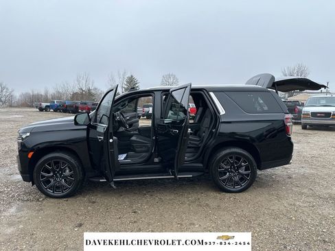 Used 2024 Chevrolet Tahoe Premier w/ Premium Package 2 image 29