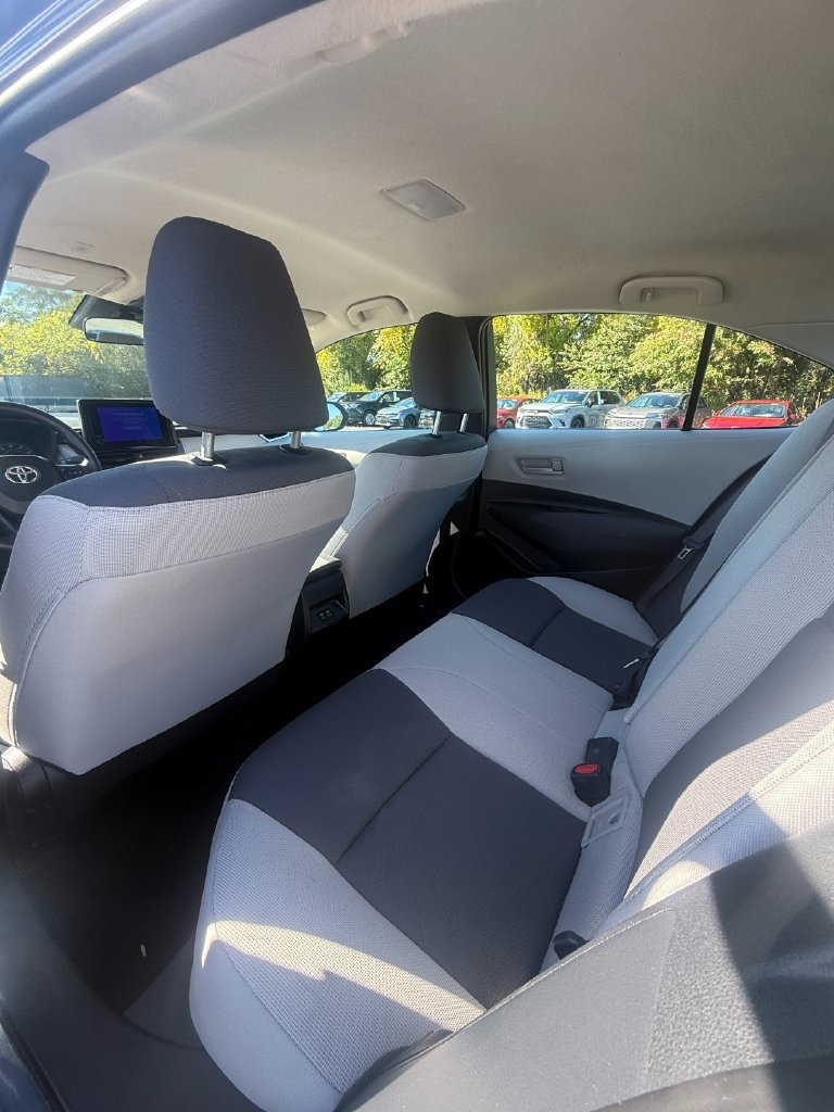 Used 2024 Toyota Corolla LE FWD image 21