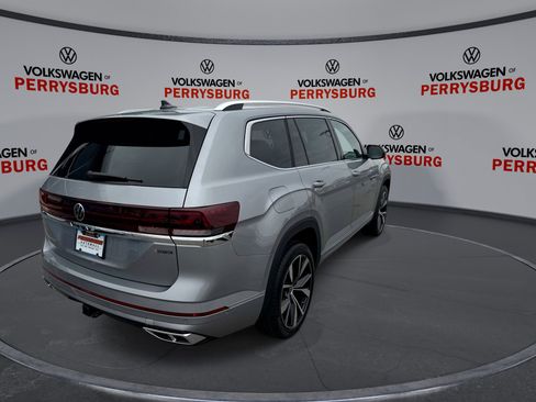 New 2026 Volkswagen Atlas SEL Premium R-Line image 8