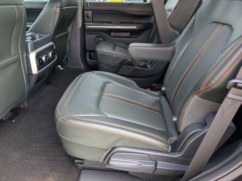 Used 2022 Ford Expedition Timberline image 10
