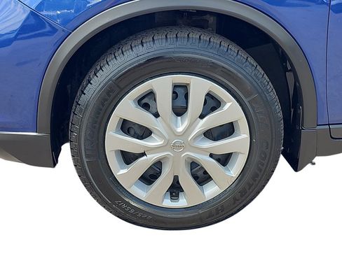Used 2020 Nissan Rogue S AWD/4WD image 29