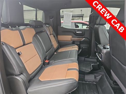 Used 2021 Chevrolet Silverado 1500 High Country w/ Technology Package image 28