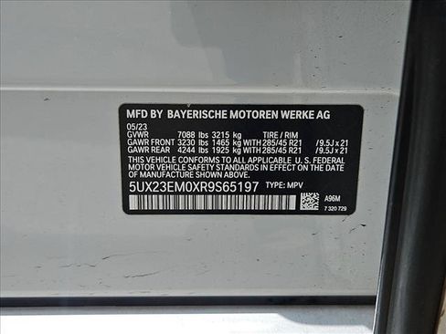 Used 2024 BMW X7 xDrive40i w/ M Sport Package AWD/4WD image 24