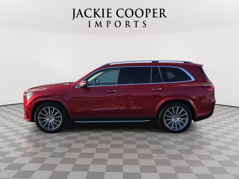 Used 2024 Mercedes-Benz GLS 580 4MATIC image 8