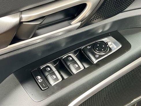 New 2025 Kia Telluride S image 18