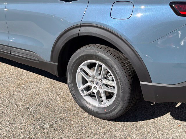 New 2027 Ford Explorer Active AWD/4WD image 6