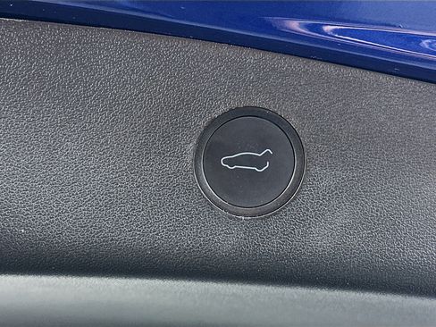 Used 2021 Tesla Model 3 Long Range image 29