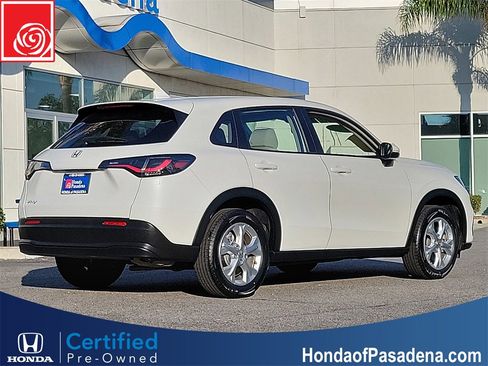 Certified 2023 Honda HR-V LX image 2