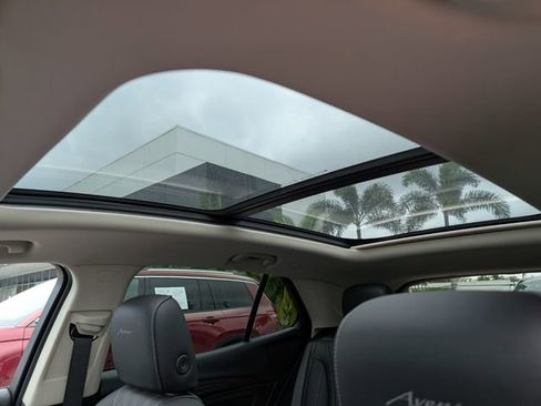 Certified 2023 Buick Envision Avenir image 19