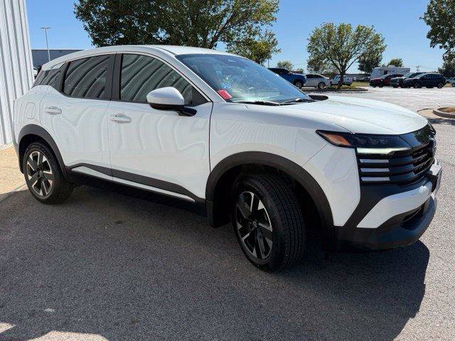 Used 2025 Nissan Kicks SV w/ Illumination Package AWD/4WD image 20