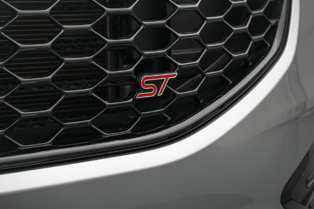 Certified 2023 Ford Edge ST AWD/4WD image 11