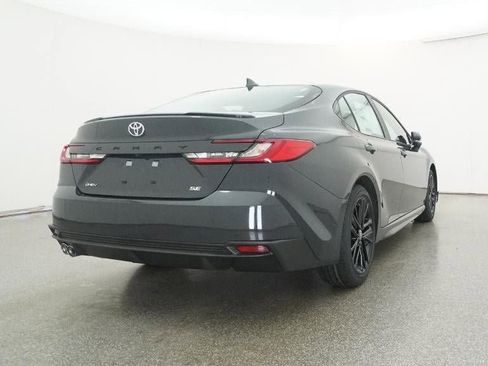 New 2026 Toyota Camry SE image 24
