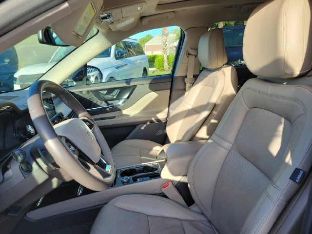 Certified 2020 Lincoln Corsair AWD w/ Premium Package image 25