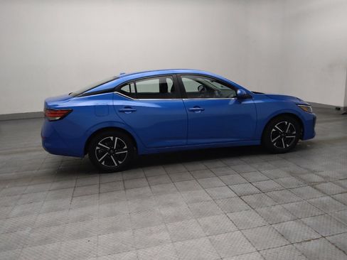 Used 2025 Nissan Sentra SV FWD image 10