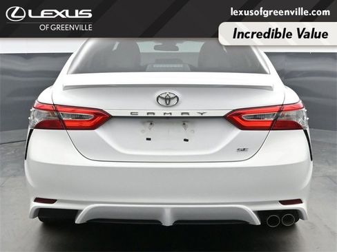Used 2019 Toyota Camry SE image 7