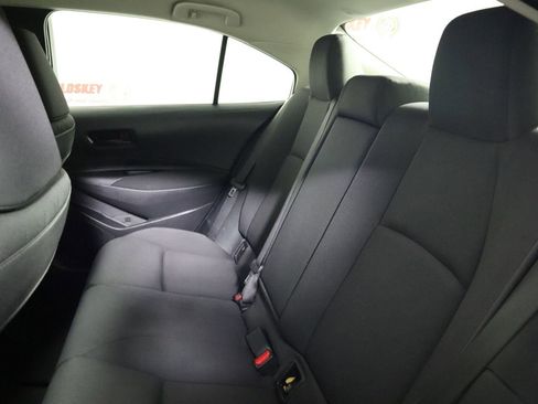 Used 2023 Toyota Corolla LE image 45