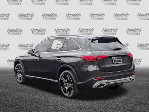 New 2026 Mercedes-Benz GLC 300 image 8