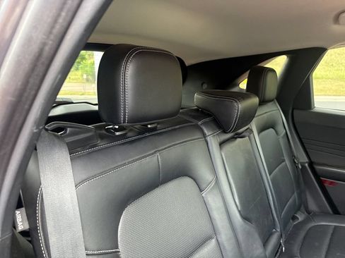 Certified 2021 Ford Escape Titanium AWD/4WD image 27