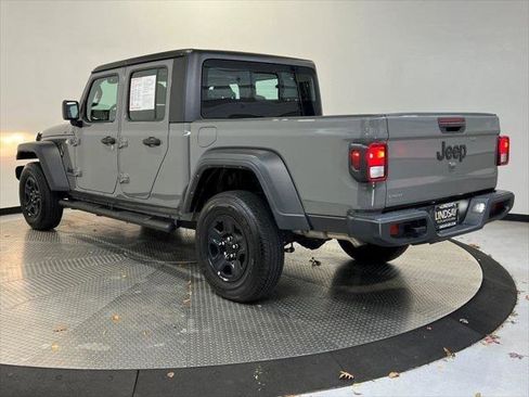 Certified 2023 Jeep Gladiator Sport image 5