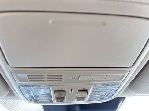 Used 2021 Honda CR-V EX-L image 23