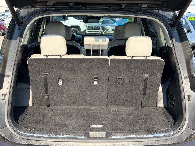 Used 2021 Kia Telluride SX w/ Towing Package FWD image 29