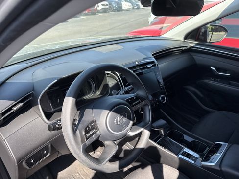 Used 2022 Hyundai Tucson SEL FWD image 6