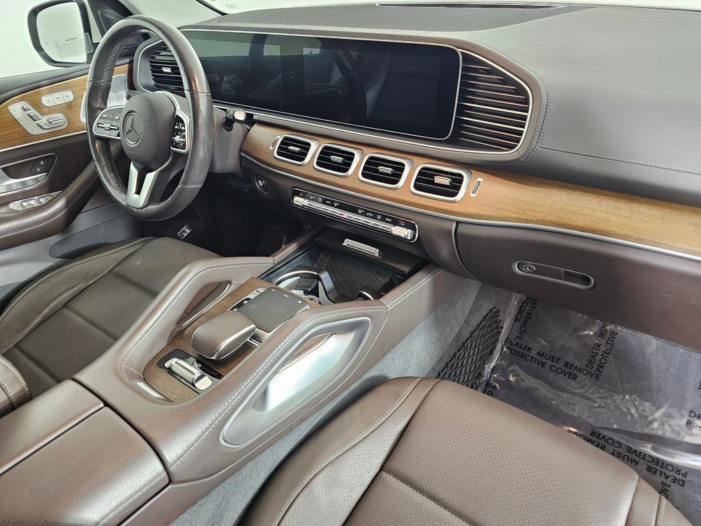 Used 2020 Mercedes-Benz GLS 450 4MATIC image 10