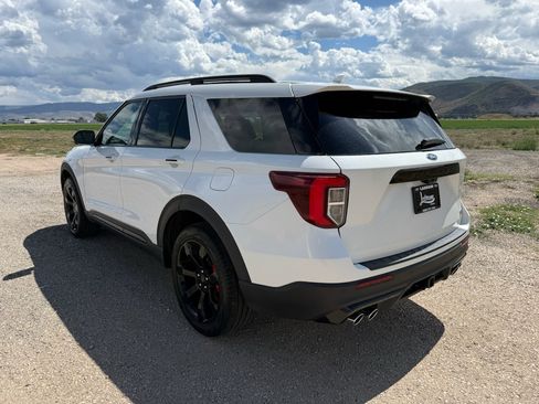 Used 2024 Ford Explorer ST w/ Equipment Group 401A AWD/4WD image 5