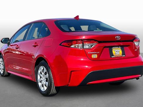 Used 2020 Toyota Corolla LE image 10