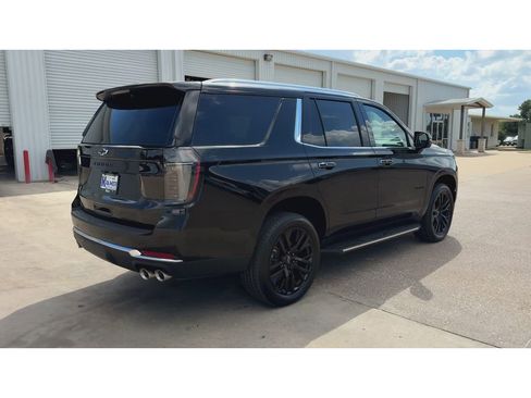New 2026 Chevrolet Tahoe Premier AWD/4WD image 8