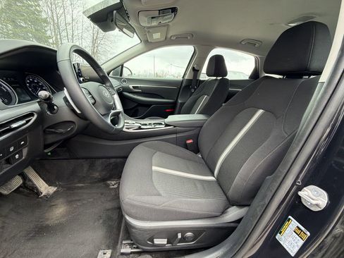 Certified 2023 Hyundai Sonata SEL w/ Cargo Package FWD image 13
