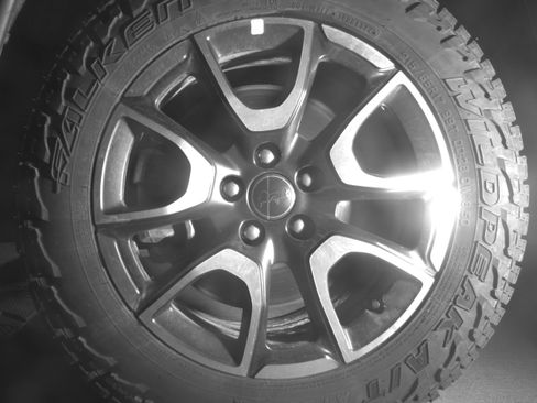 Used 2025 Jeep Compass Trailhawk image 12