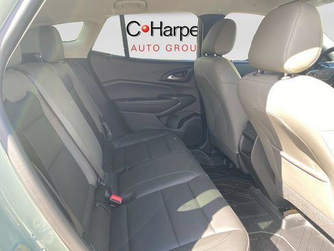 Used 2025 Chevrolet Trax ACTIV FWD image 12