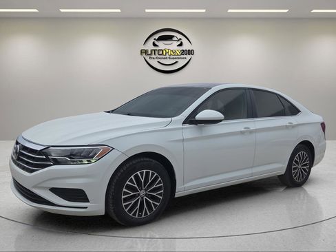 Used 2019 Volkswagen Jetta SE FWD image 3