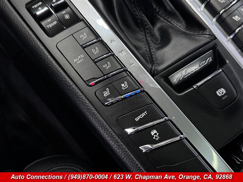 Used 2018 Porsche Macan AWD/4WD image 15
