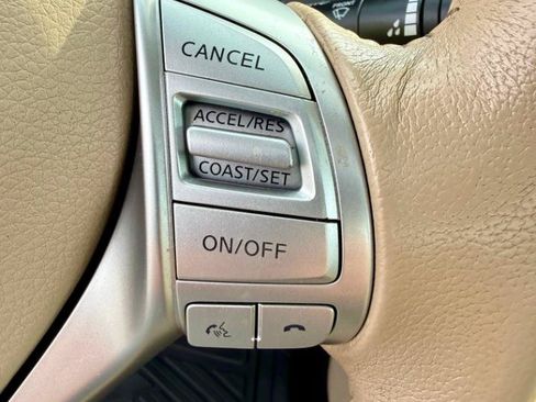 Used 2016 Nissan Altima 2.5 SV w/ Convenience Package FWD image 19