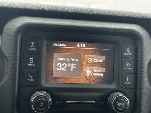 Used 2021 Jeep Wrangler Unlimited Sport image 32