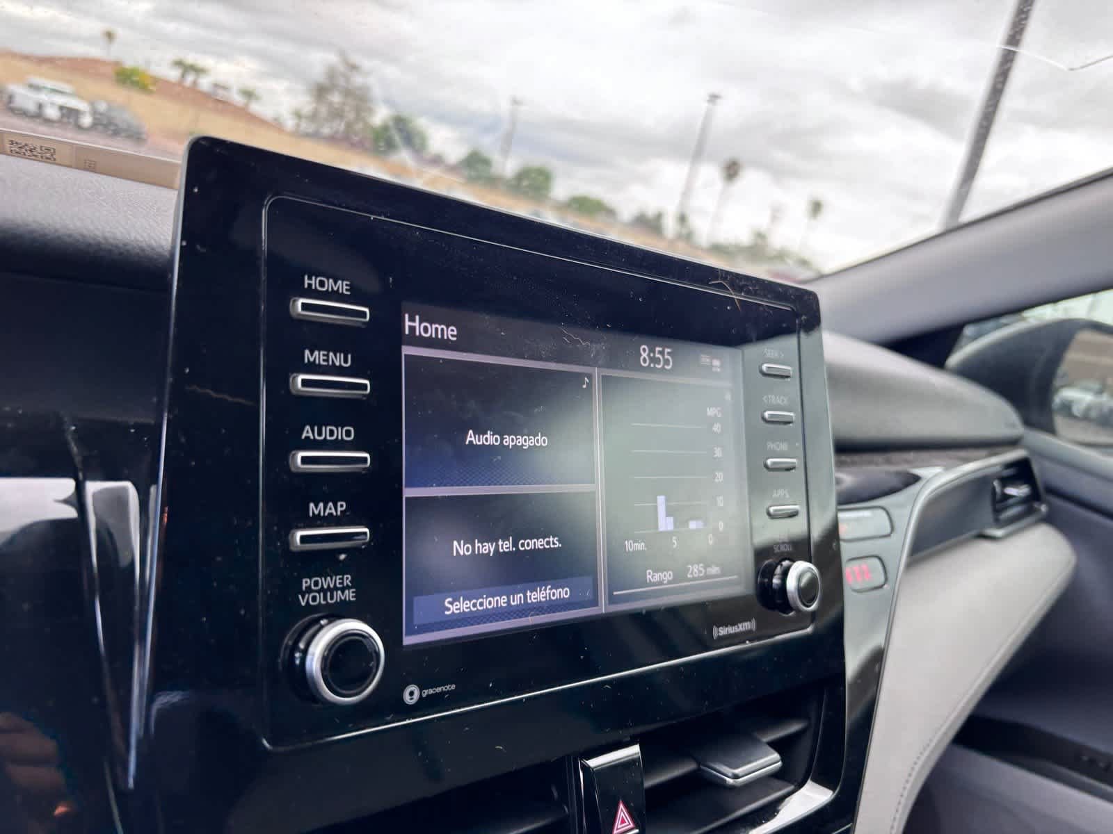 Used 2022 Toyota Camry SE FWD image 19