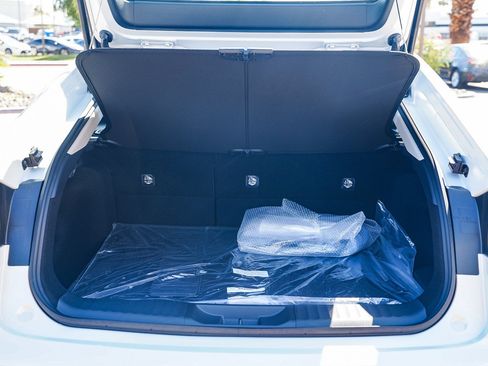 New 2026 Toyota Prius Plug-In Hybrid FWD image 13