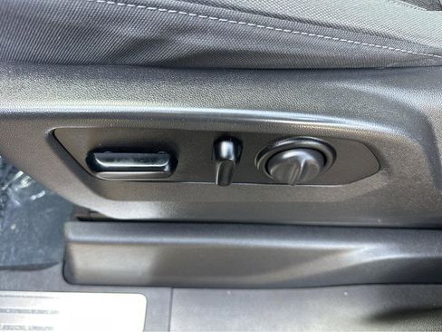 Used 2021 Chevrolet Silverado 1500 RST image 33