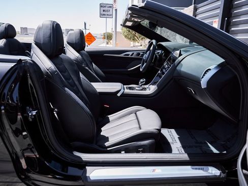 Used 2022 BMW 840i Convertible RWD image 26