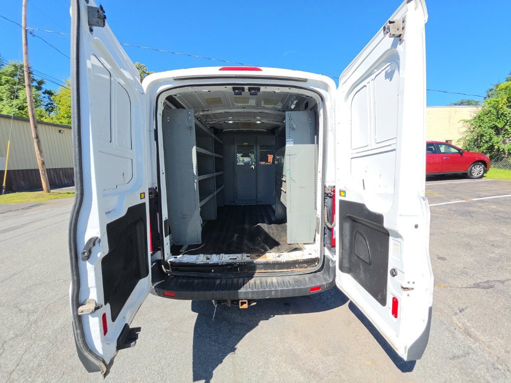 Used 2016 Ford Transit 250 130 Medium Roof RWD image 27