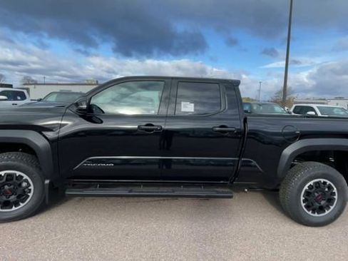 New 2026 Toyota Tacoma TRD Off-Road AWD/4WD image 5
